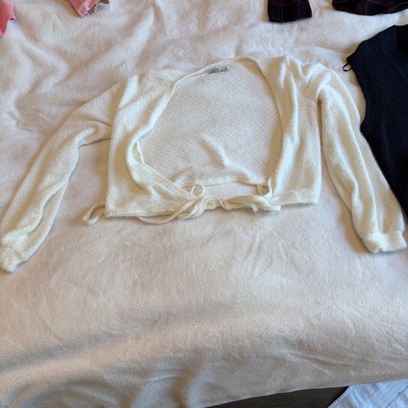 XS/S Blouse + Top Bundle - 10 Pieces (Zara, Target, Aerie, NWT!) - Picture 10 of 15
